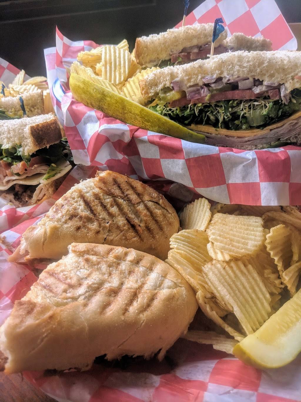 Lorettas Café | meal takeaway | 114 N Lexington Ave, Asheville, NC 28801, USA | 8282533747 OR +1 828-253-3747