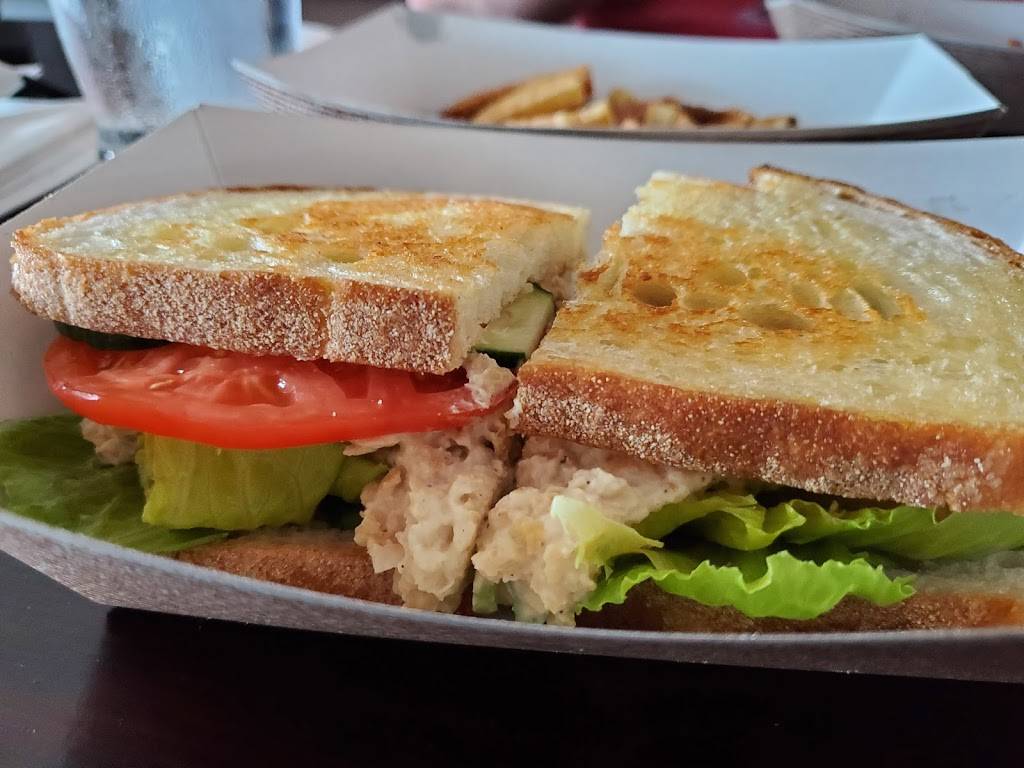 Good Plates Eatery | restaurant | 235 W McMillan St, Cincinnati, OH 45219, USA | 5132877715 OR +1 513-287-7715