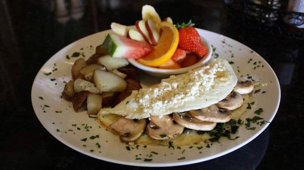 Cote DAzur Restaurant | bakery | 8935 Towne Centre Dr #110, San Diego, CA 92122, USA | 8583526808 OR +1 858-352-6808