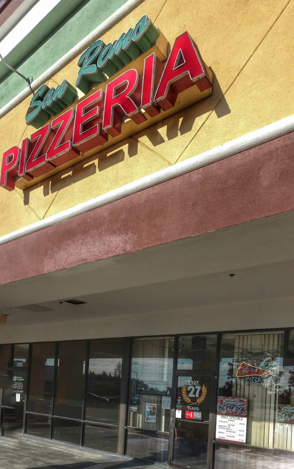 San Remo Pizzeria and Restaurant | restaurant | 6426 N U.S. Hwy 41, Apollo Beach, FL 33572, USA | 8136459742 OR +1 813-645-9742