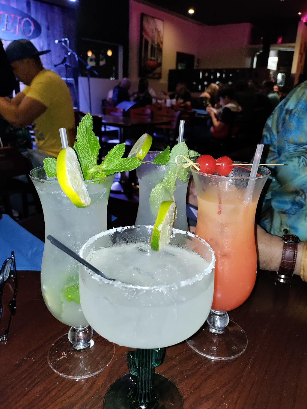 Añejo Restaurant & Bar | restaurant | 9610 SW 8th St, Miami, FL 33174, USA | 7865349228 OR +1 786-534-9228