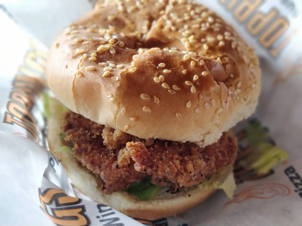 Toppings | restaurant | 1285 Elgin Mills Rd E #16, Richmond Hill, ON L4S 0B5, Canada | 9059188677 OR +1 905-918-8677