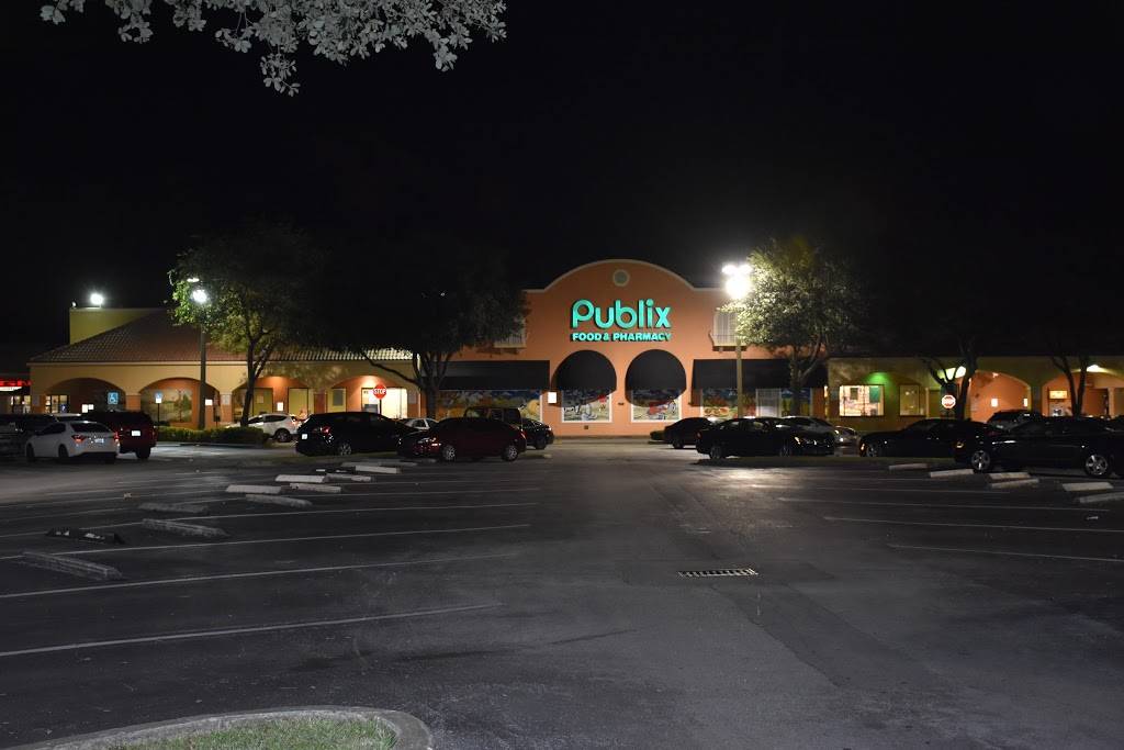 Gardens Square | shopping mall | 8515-8665, NW 186th St, Hialeah, FL 33015, USA | 3059471664 OR +1 305-947-1664