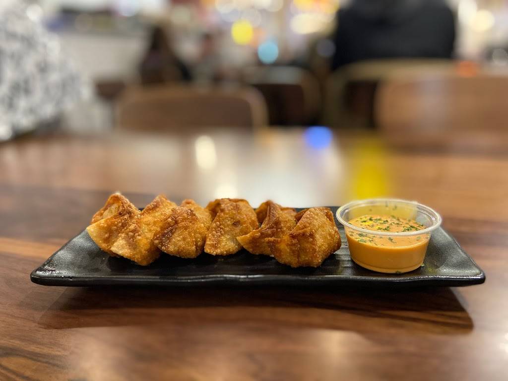 Silverlake Ramen | restaurant | 550 Collection Blvd #145, Oxnard, CA 93036, USA | 8053510891 OR +1 805-351-0891