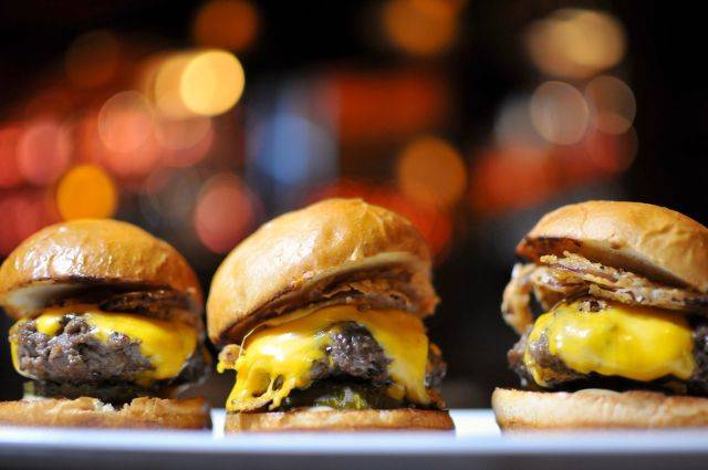 Fadó Irish Pub | restaurant | 4022 Townsfair Way, Columbus, OH 43219, USA | 6144180066 OR +1 614-418-0066