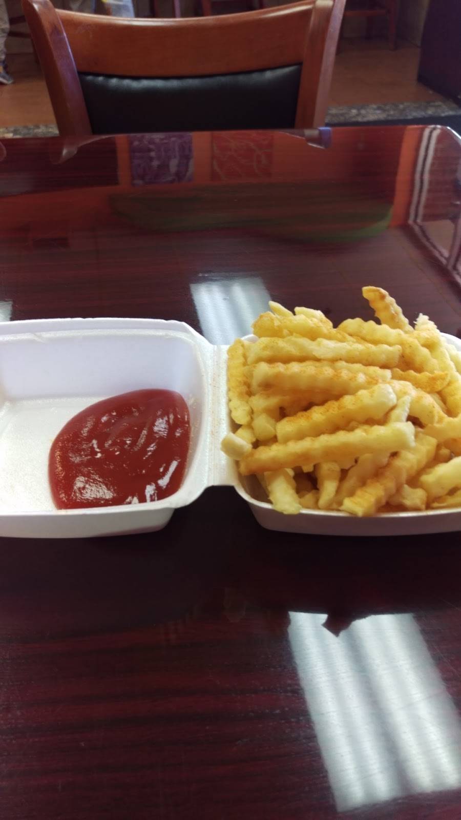 American Deli | restaurant | 971 Ann St, Montgomery, AL 36107, USA | 3342626122 OR +1 334-262-6122