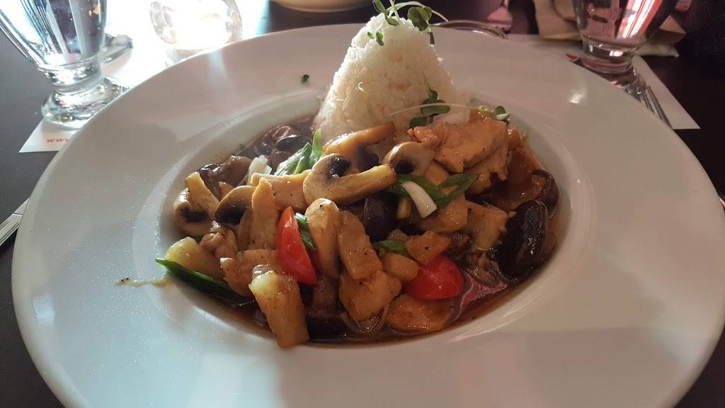 Délice Chhouk Tep | restaurant | 420 Rue Saint-Jean, Drummondville, QC J2B 1R8, Canada | 8198508339 OR +1 819-850-8339