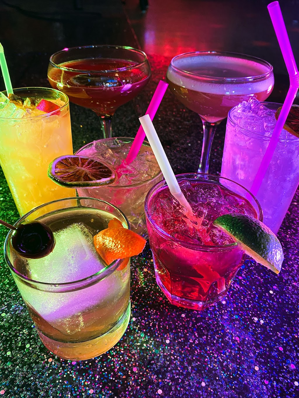 RADBAR | restaurant | 1715 NW 16th St, Oklahoma City, OK 73106, USA | 4054939365 OR +1 405-493-9365