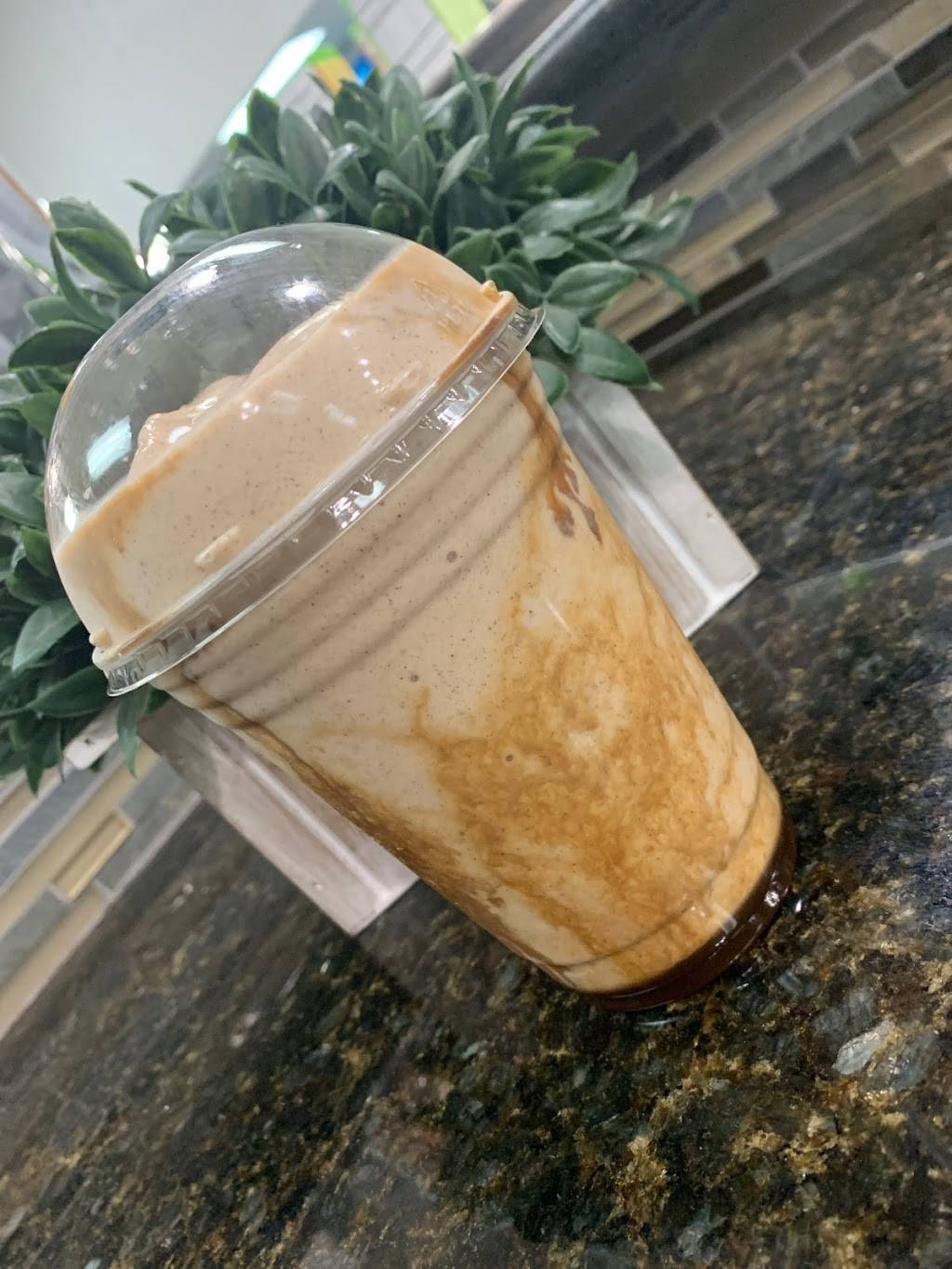 Epic Nutrition | restaurant | 1110 W Kettleman Ln, Lodi, CA 95240, USA | 2094007118 OR +1 209-400-7118