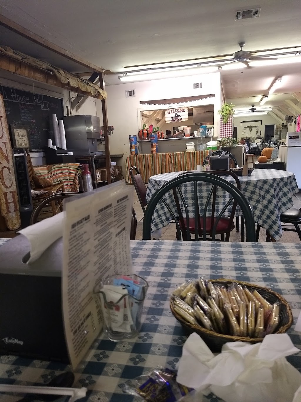 Ranch House Cafe | restaurant | 1110 N 5th St, Leesville, LA 71446, USA | 3373922262 OR +1 337-392-2262