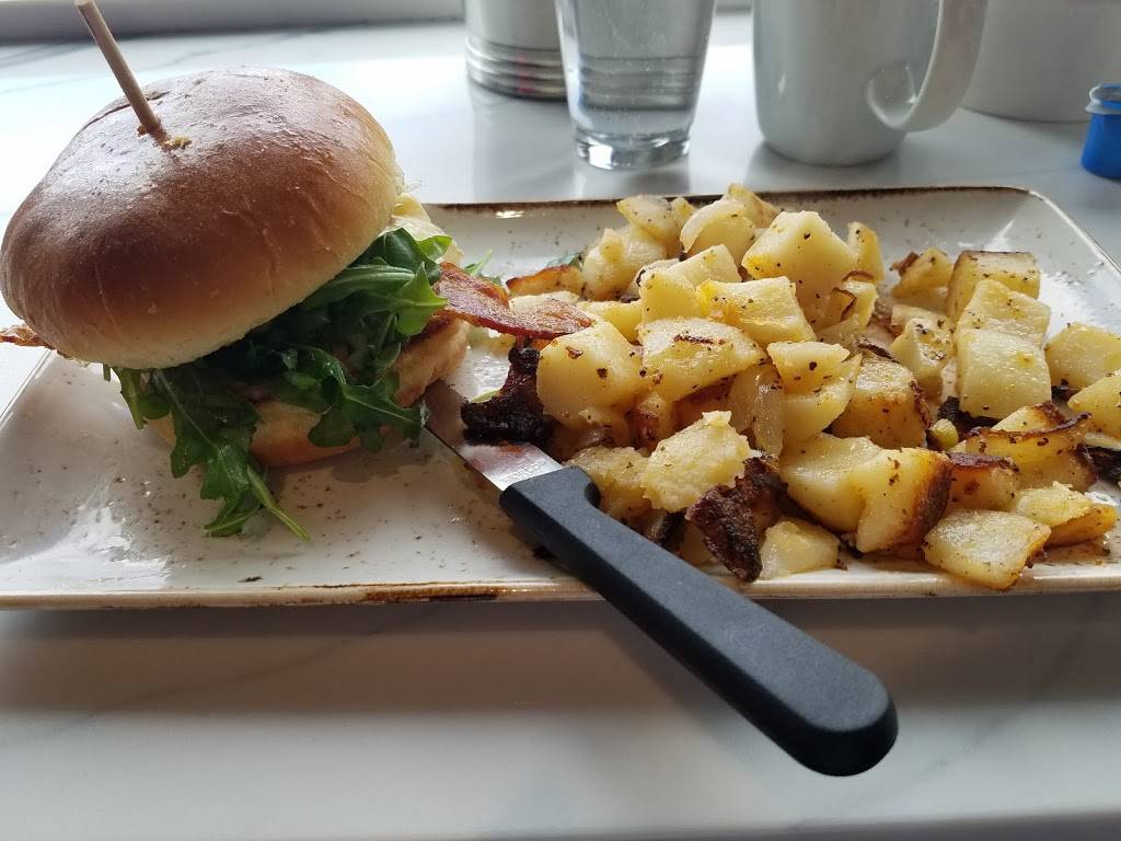 First Watch - Oak Creek - Now Open! | cafe | 120 W Town Square Way Suite 200, Oak Creek, WI 53154, USA | 4144091414 OR +1 414-409-1414