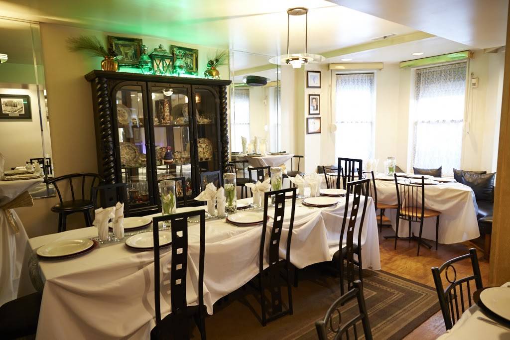 Sinhá | restaurant | 2018 W Adams St, Chicago, IL 60612, USA | 3124918200 OR +1 312-491-8200