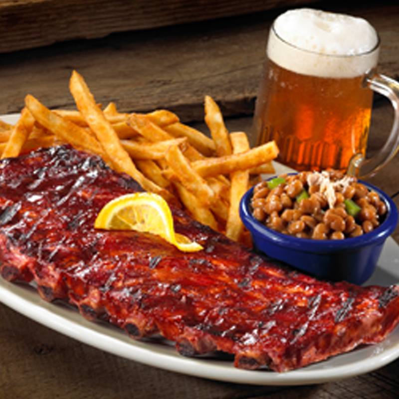 Red Hot & Blue Warrenton | restaurant | 360 Broadview Ave, Warrenton, VA 20186, USA | 5403497100 OR +1 540-349-7100