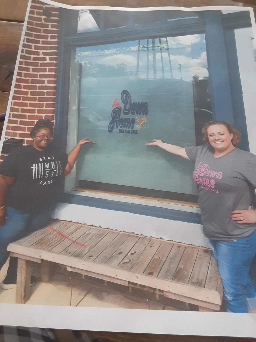 Down Home Bar and Grill | restaurant | 65 Main St, Eclectic, AL 36024, USA | 3346390260 OR +1 334-639-0260