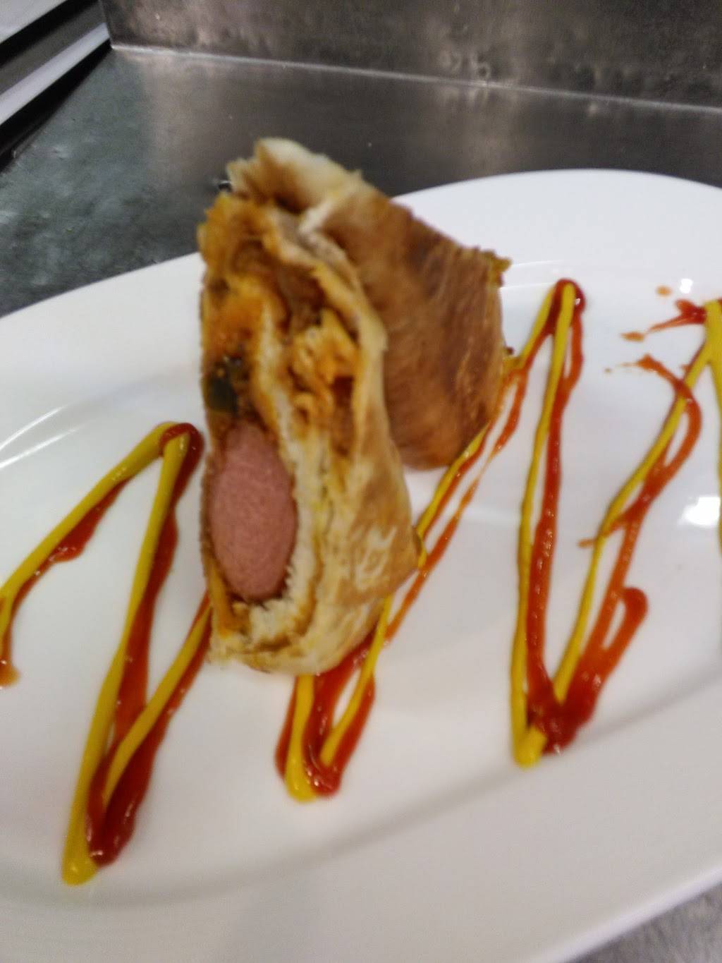 The Porch In Socastee | restaurant | 4211 Peachtree Rd, Myrtle Beach, SC 29588, USA | 8432366060 OR +1 843-236-6060