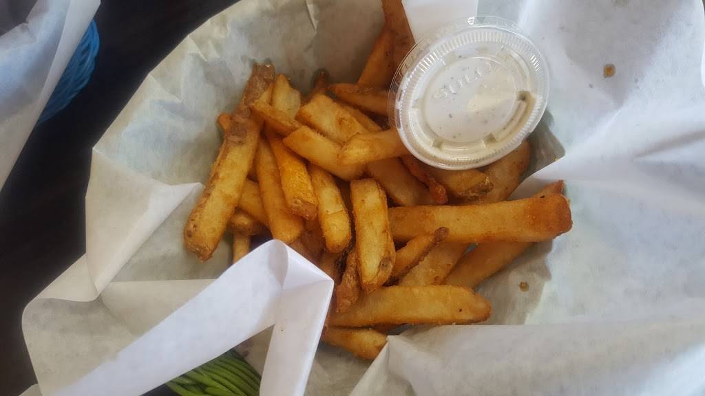 Deli Delicious | restaurant | 1321 Commerce Ave #1321-1325, Atwater, CA 95301, USA | 2093571500 OR +1 209-357-1500