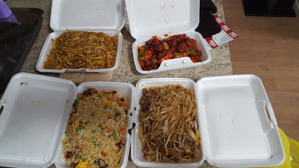 Noodle Wok | restaurant | 600 Burnhamthorpe Rd W, Mississauga, ON L5B 2C4, Canada | 9058968915 OR +1 905-896-8915
