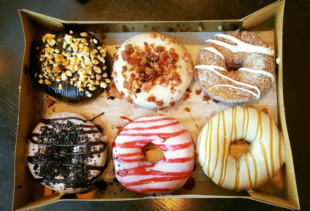 Duck Donuts | cafe | 15101 Potomac Town Pl #140, Woodbridge, VA 22191, USA | 5714297330 OR +1 571-429-7330