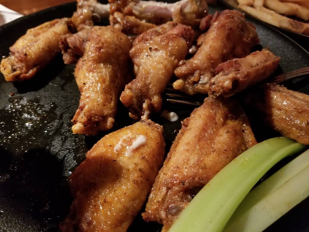 Revere Tavern | restaurant | 3063 Lincoln Hwy, Paradise, PA 17562, USA | 7176878601 OR +1 717-687-8601