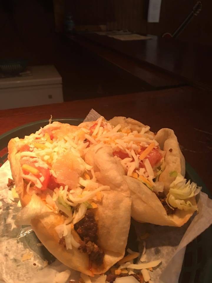 Hidden hill | restaurant | 1811 Hyde Oakfield Rd NW, North Bloomfield, OH 44450, USA | 3308896016 OR +1 330-889-6016