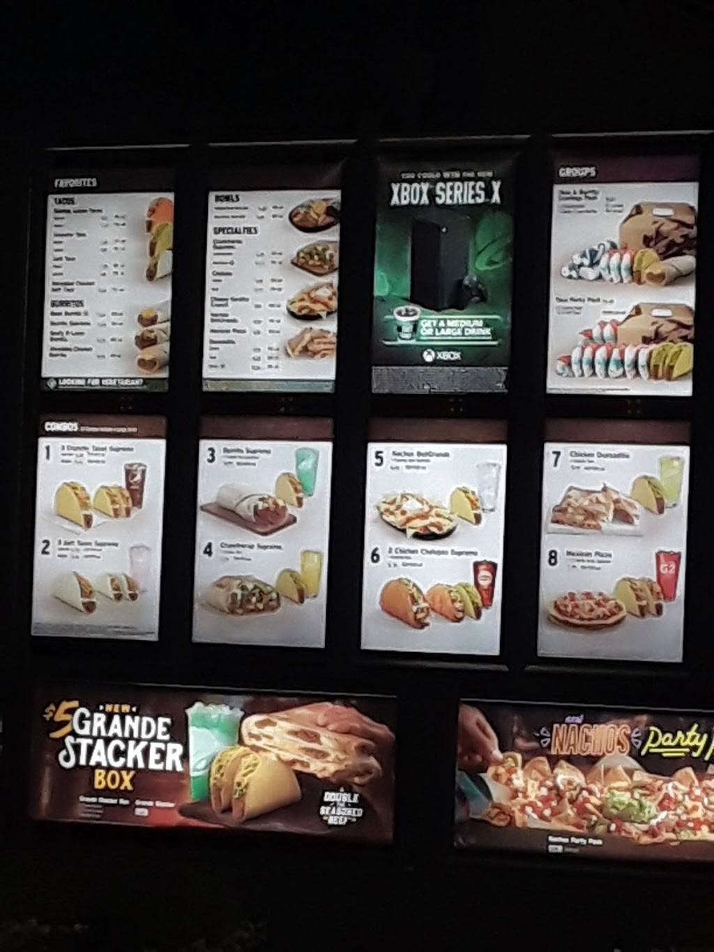 Taco Bell | restaurant | 461 N Main St, Jamestown, TN 38556, USA | 4234499298 OR +1 423-449-9298