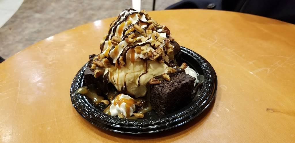 Cold Stone Creamery | bakery | 8028 Cooper Ave, Glendale, NY 11385, USA | 7183863835 OR +1 718-386-3835