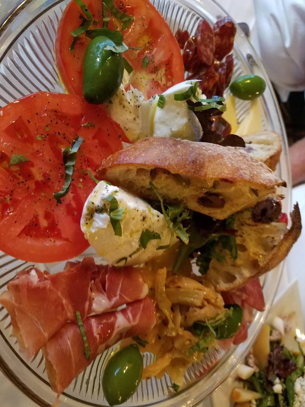 Lucia | restaurant | 51 Bank St, New Milford, CT 06776, USA | 8603555100 OR +1 860-355-5100