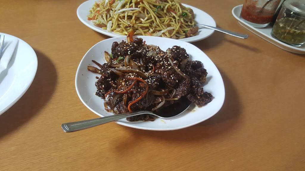 Lotus Garden Hakka Indian Style Chinese Cuisine | restaurant | 3460 Danforth Ave, Scarborough, ON M1L 1E3, Canada | 4166867500 OR +1 416-686-7500