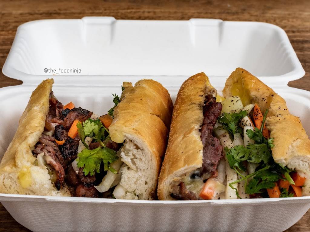 Anh-mazing Viet Kitchen | restaurant | 967 Rose Ave, North Bethesda, MD 20852, USA | 3013378310 OR +1 301-337-8310