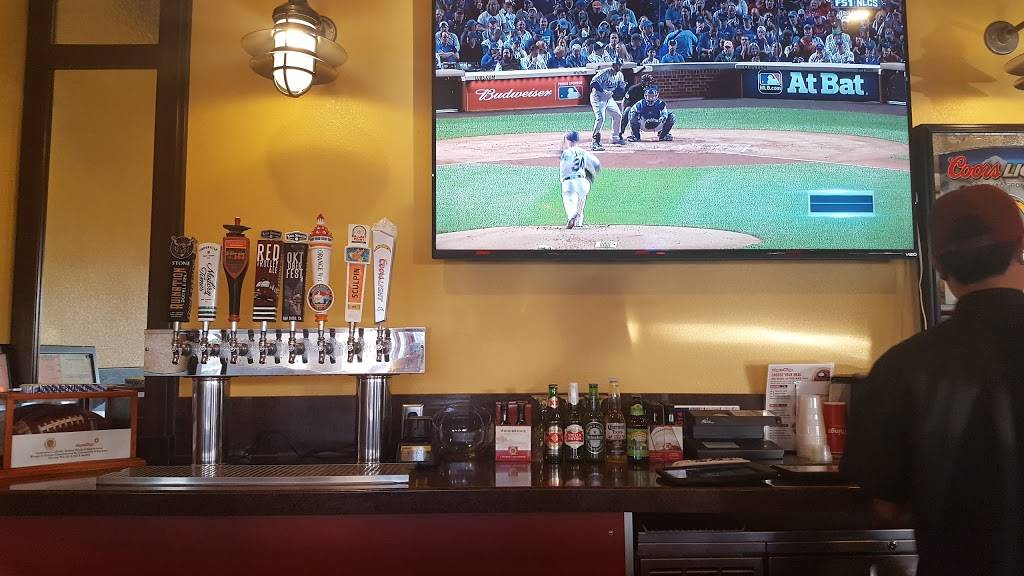 Wings N Things | restaurant | 12075 Carmel Mountain Rd #201, San Diego, CA 92128, USA | 8584519464 OR +1 858-451-9464