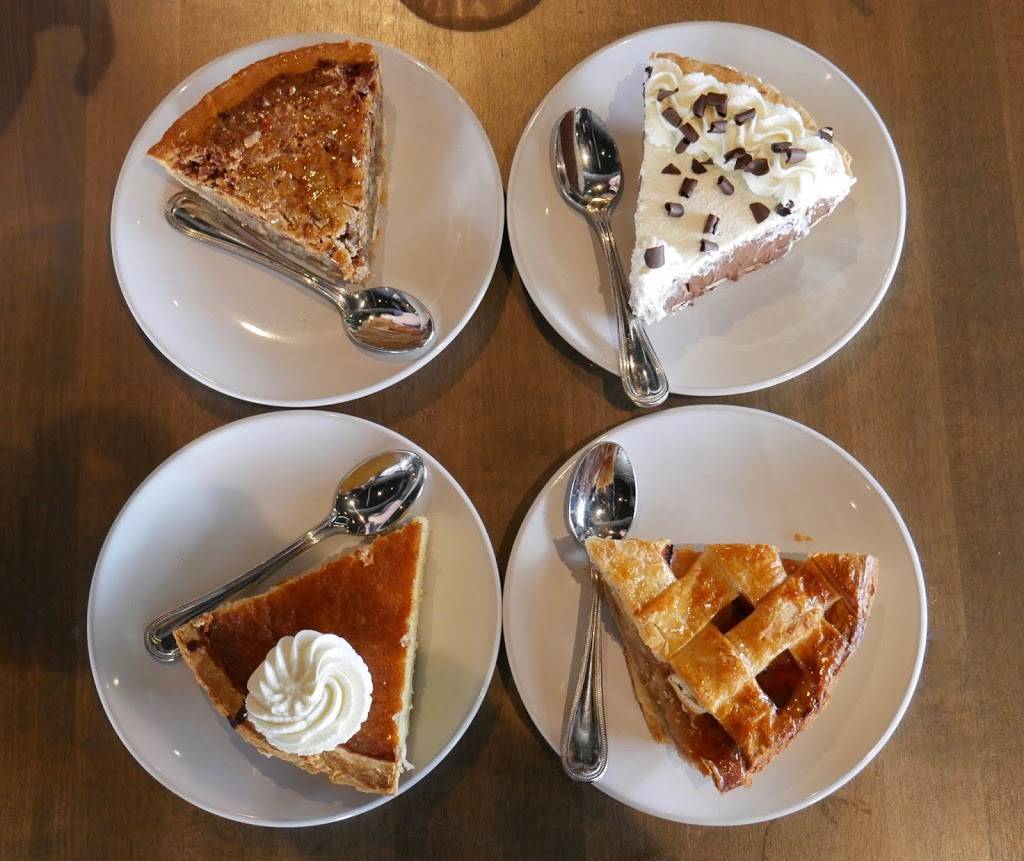 Porch Swing | restaurant | 3855 W Emporium Cir, Mesquite, TX 75150, USA | 4692504646 OR +1 469-250-4646