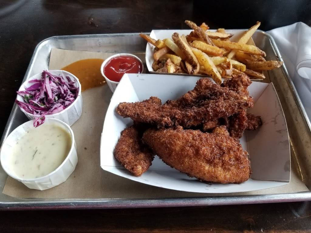 Smokin Qs BBQ and Beer House | restaurant | 718 Som Center Rd, Mayfield, OH 44143, USA | 4406460429 OR +1 440-646-0429