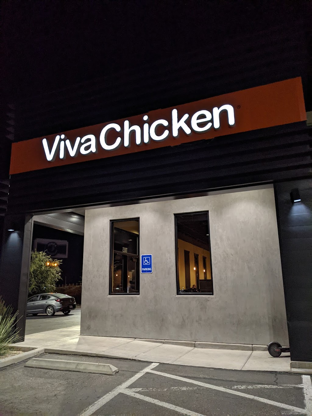 Viva Chicken | restaurant | 1183 E 100 S, St. George, UT 84790, USA | 4356288855 OR +1 435-628-8855