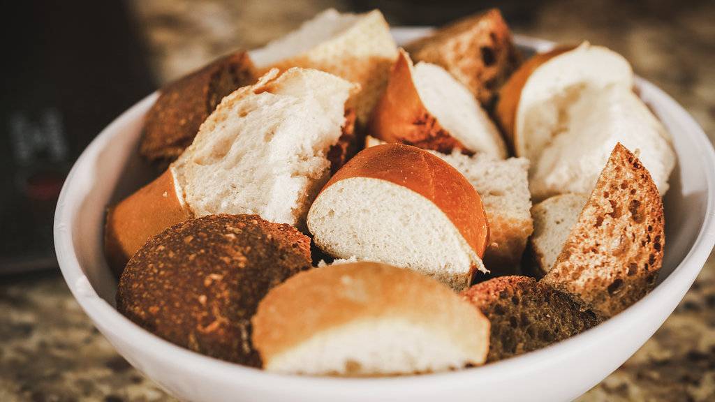 The Melting Pot | restaurant | 12233 Jefferson Ave #3, Newport News, VA 23602, USA | 7576559300 OR +1 757-655-9300