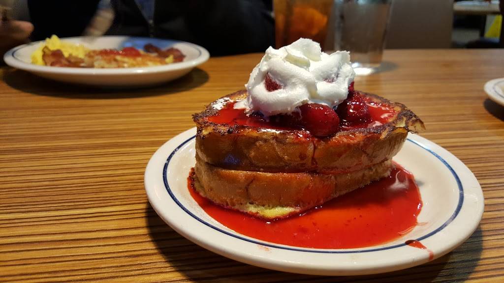 IHOP | bakery | 1474 Southlake Plaza Dr, Morrow, GA 30260, USA | 7709617112 OR +1 770-961-7112