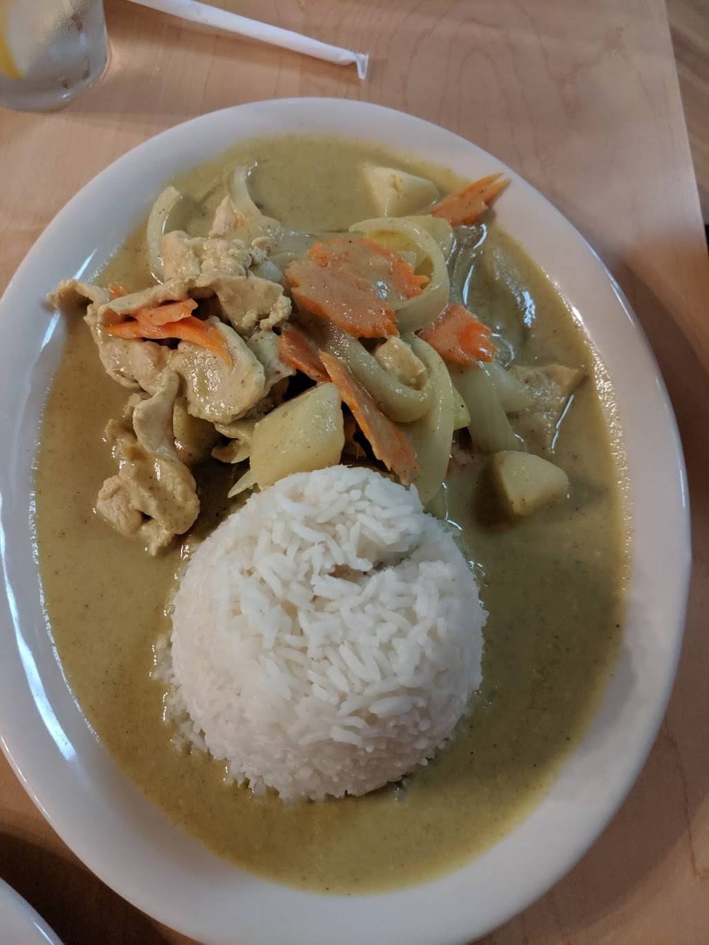 Thai Hot Spot | restaurant | 2410 Commercial Way, Spring Hill, FL 34606, USA | 3522934461 OR +1 352-293-4461