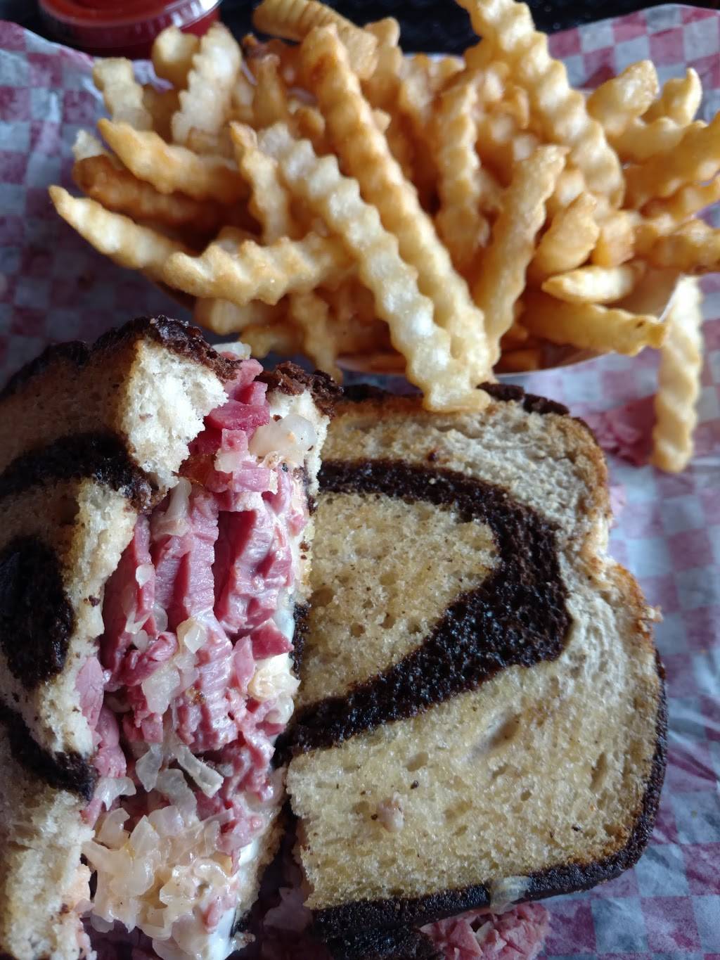 The Sub Station | restaurant | 116 High St, Wadsworth, OH 44281, USA | 3303369480 OR +1 330-336-9480