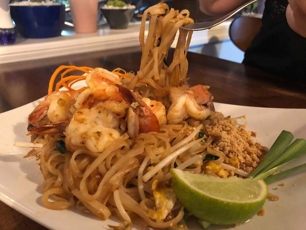 Chiang Mai Thai Cookhouse | restaurant | 6813 Elm St, McLean, VA 22101, USA | 7038488848 OR +1 703-848-8848