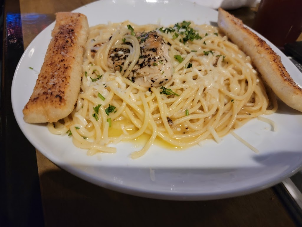 Martones Italian Restaurant | restaurant | 240 hwy 171 bypass, Many, LA 71449, USA | 3182731011 OR +1 318-273-1011