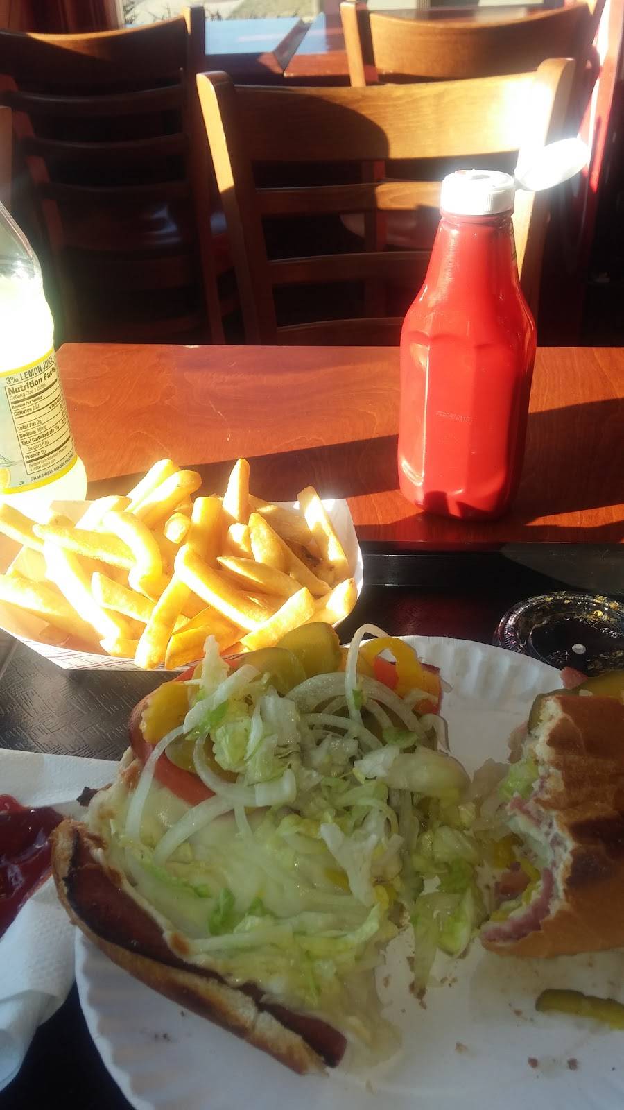 Minerva Pizza House | restaurant | 75 Main St, Fairhaven, MA 02719, USA | 5089975120 OR +1 508-997-5120