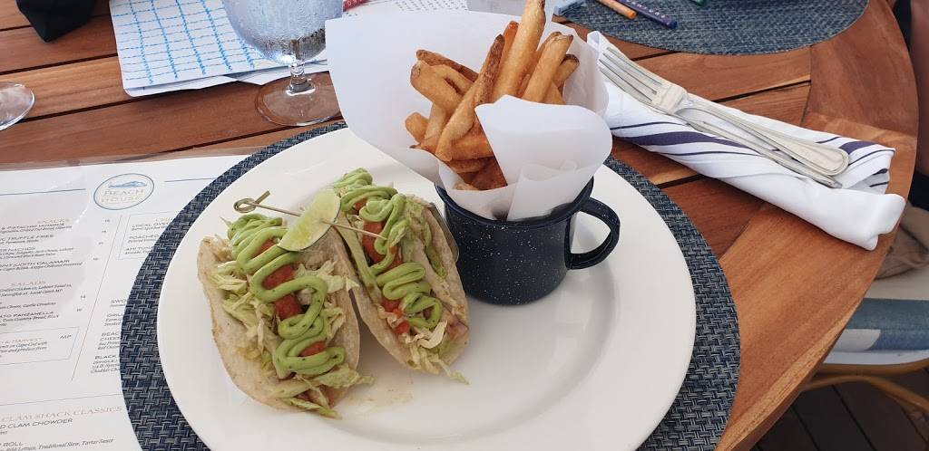 Beach House Grill | restaurant | 286 Shore Rd, Chatham, MA 02633, USA | 5089450096 OR +1 508-945-0096