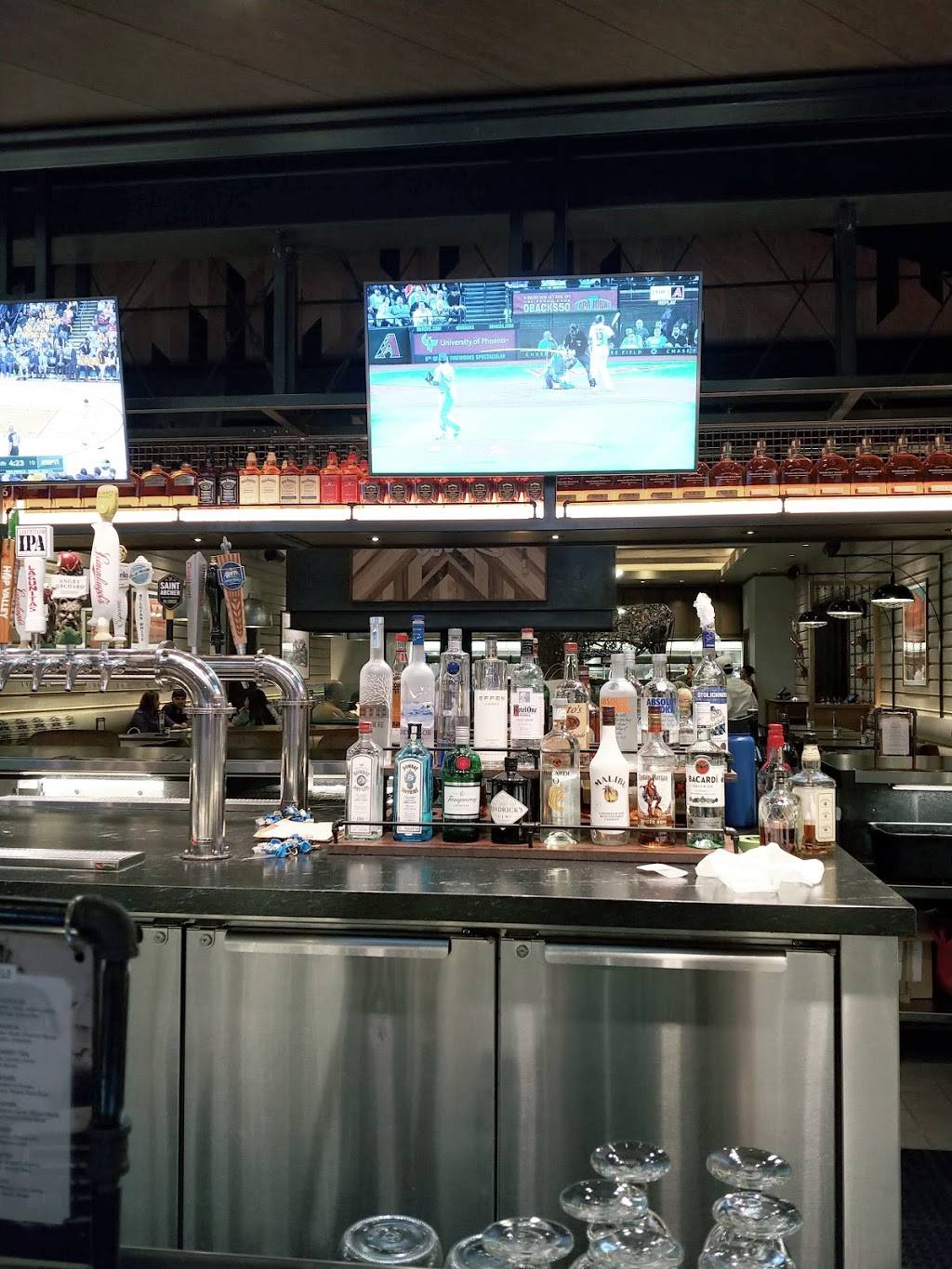 Beaumonts Southern Kitchen | restaurant | 2101 Texas Star Ln, North Las Vegas, NV 89032, USA | 7026311000 OR +1 702-631-1000