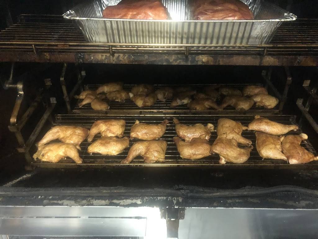 Tin Shack BBQ | restaurant | 1963 PA-130, Greensburg, PA 15601, USA | 7246404250 OR +1 724-640-4250