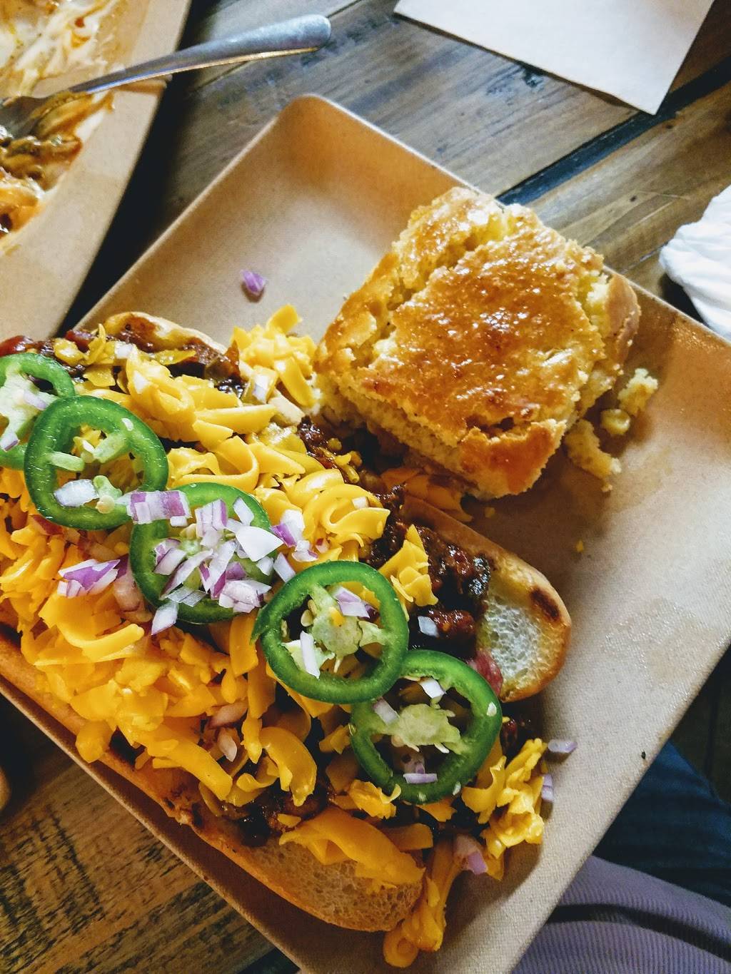 Sauced BBQ & Spirits - Walnut Creek | restaurant | 1410 Locust St, Walnut Creek, CA 94596, USA | 9254335957 OR +1 925-433-5957