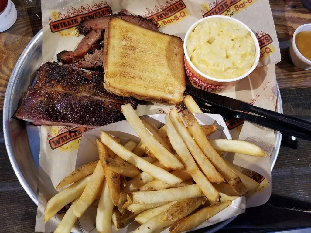 Willie Jewells Old School Bar-B-Q Carrollwood | restaurant | 12004 Anderson Rd, Tampa, FL 33625, USA | 8132846501 OR +1 813-284-6501