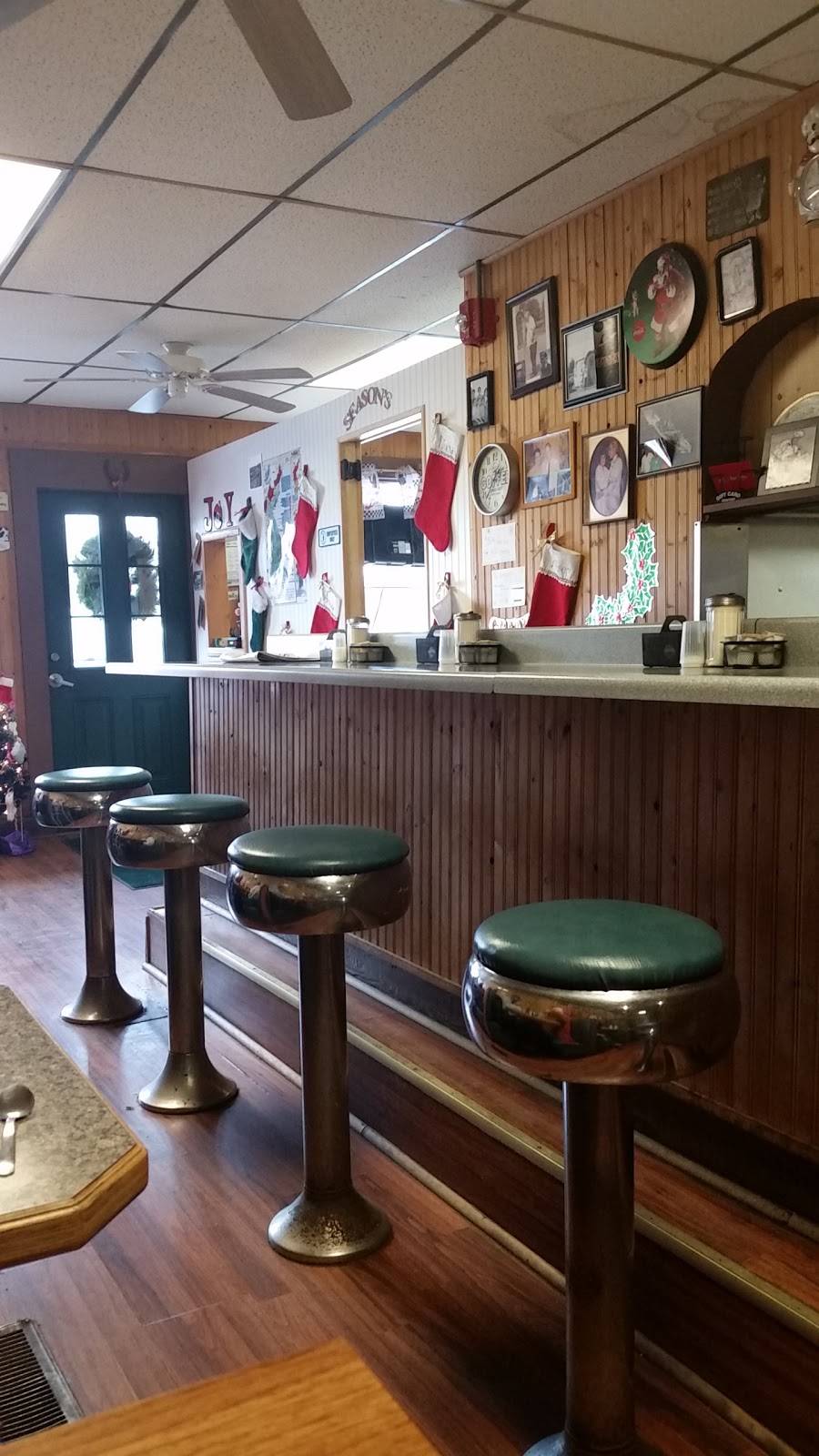 Pop Jacksons Restaurant | restaurant | 280 Benton Rd, Salem, OH 44460, USA | 3303378060 OR +1 330-337-8060