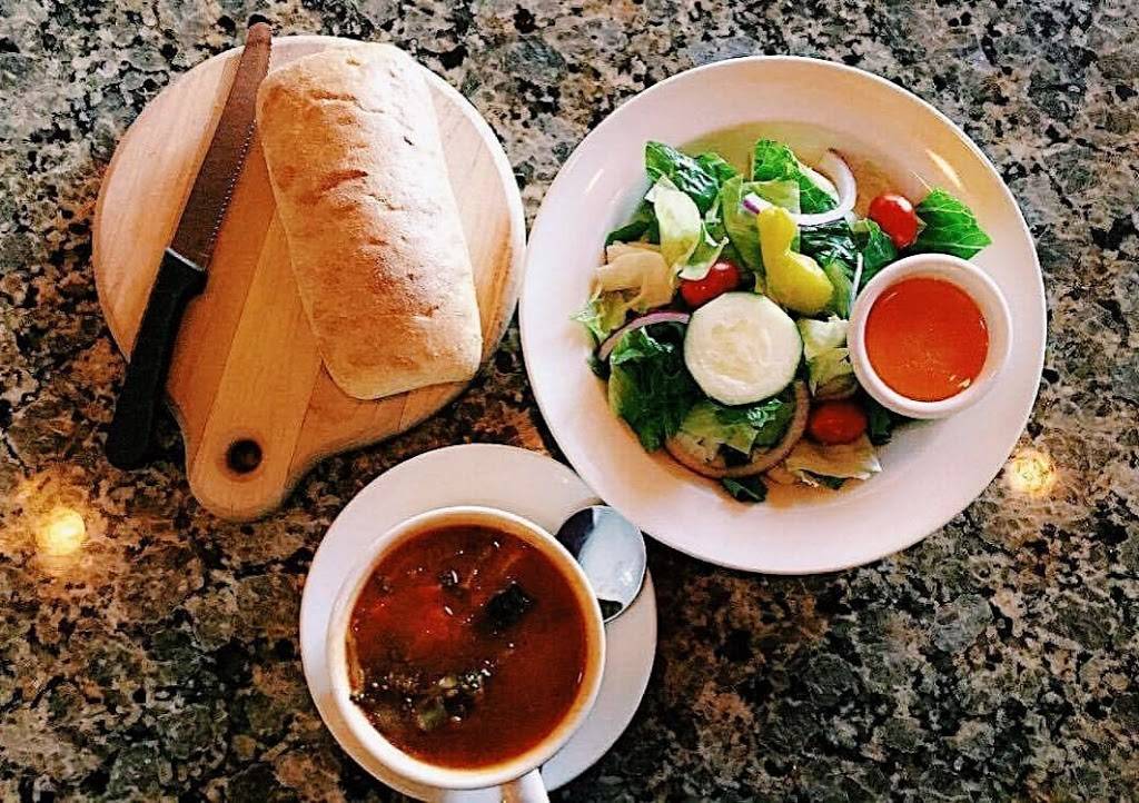 Macianos Pizza & Pastaria | restaurant | 2460 S Eola Rd # A, Aurora, IL 60503, USA | 6305859700 OR +1 630-585-9700