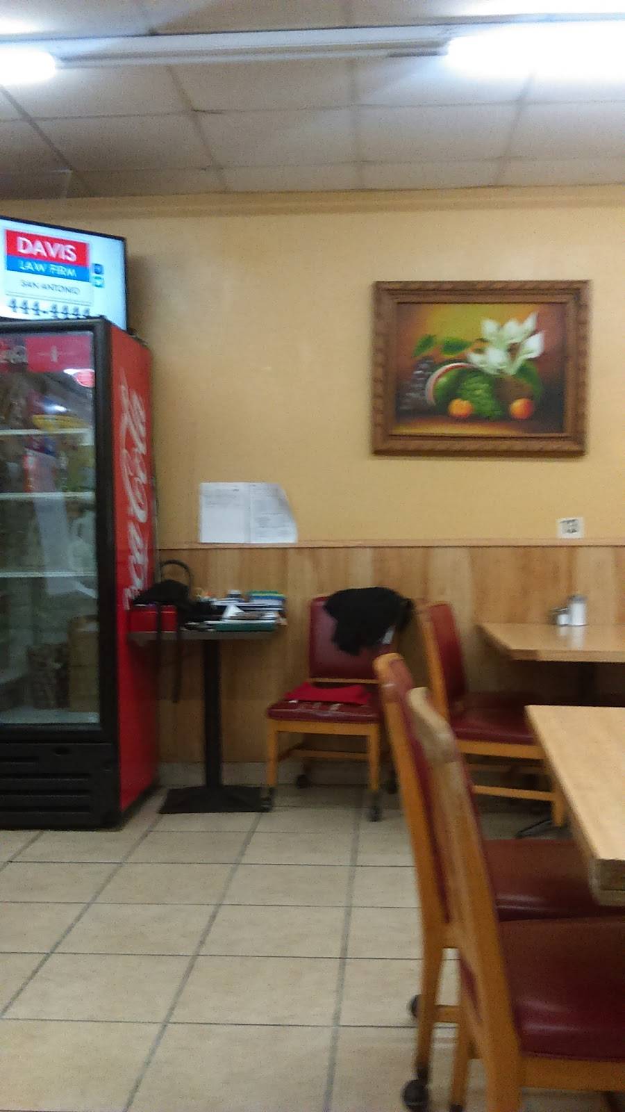 My Little Taco House | restaurant | 741 Isom Rd, San Antonio, TX 78216, USA | 2103440005 OR +1 210-344-0005