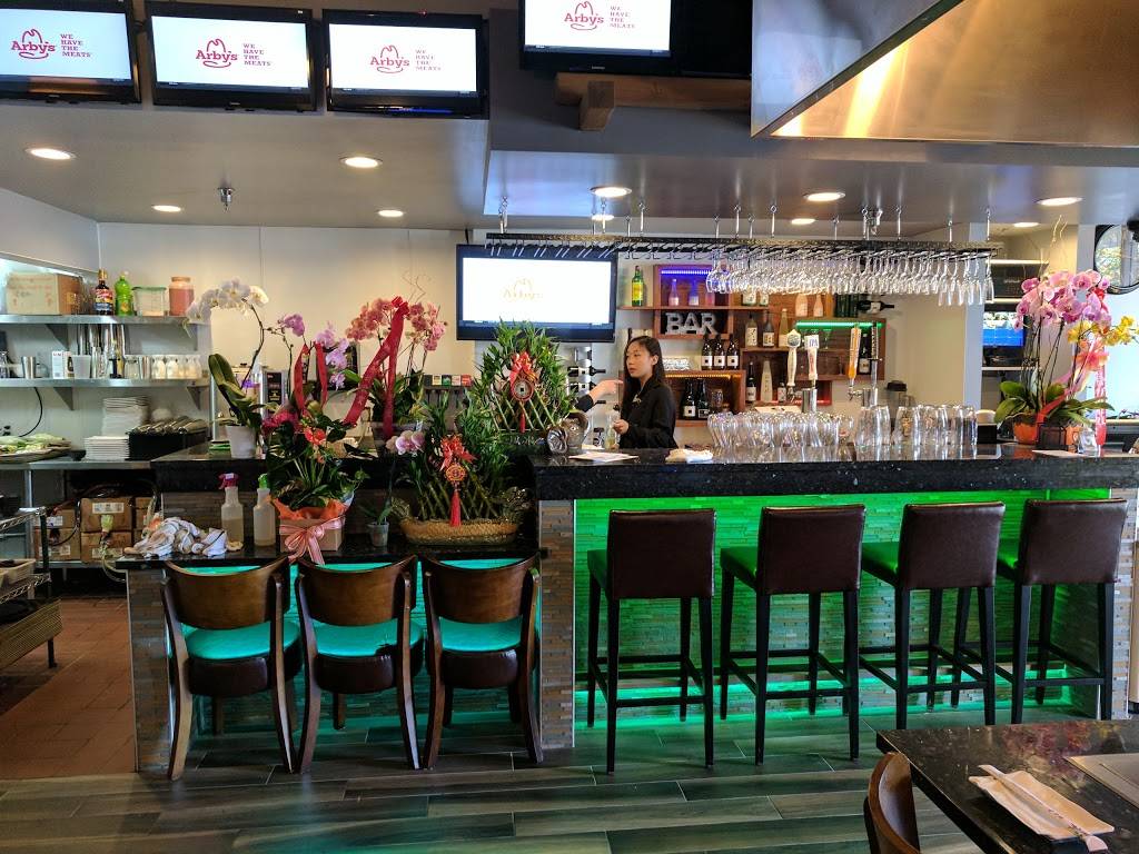 Hot Point Station | restaurant | 1161 N Lawrence Expwy, Sunnyvale, CA 94089, USA | 4085419988 OR +1 408-541-9988