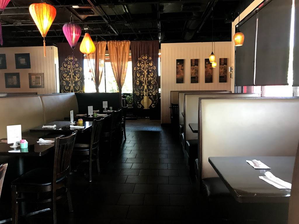 Joy Noodles and Asian Cuisine | restaurant | 2200 S Dixie Hwy, West Palm Beach, FL 33401, USA | 5616555212 OR +1 561-655-5212